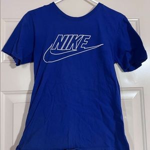 This is a Nike shirt Never worn